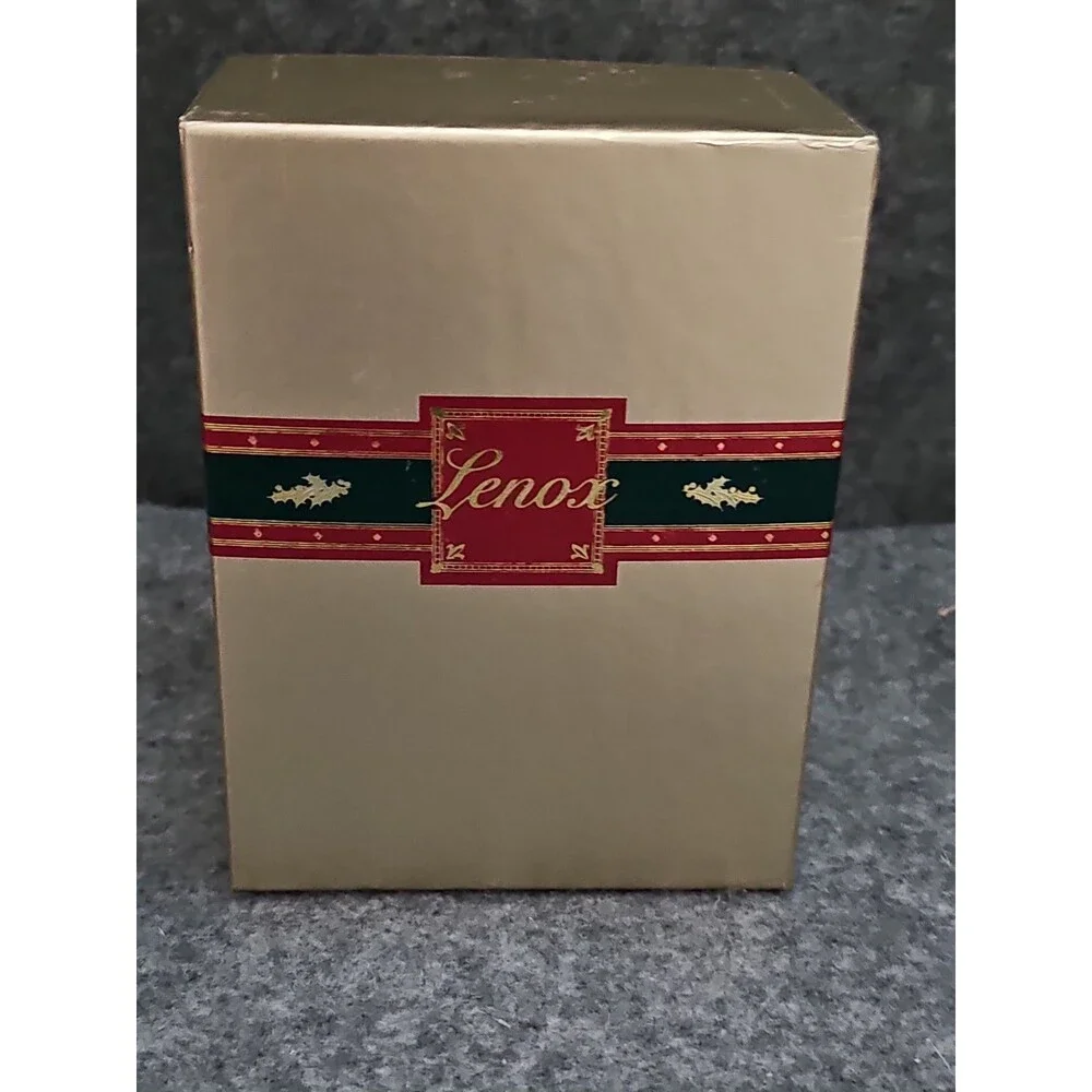 Lenox 1987 Annual Ornament PEACEFUL VILLAGE CHURCH Porcelain Christmas In Box